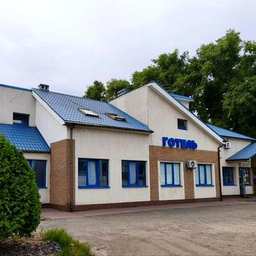 Броварської Сотні вул. (Чкалова), 15