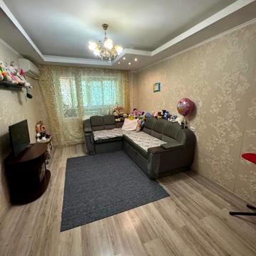 Героїв просп., 7