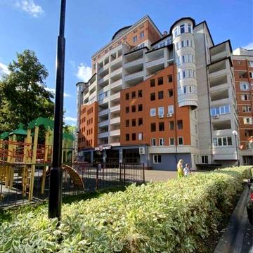 Продам 3к квартиру в центрі біля парку,  Ірпінь