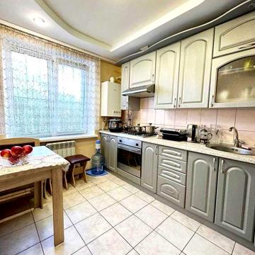 Продаж 3-кімнатної квартири вул.Реміснича (р- Металургів)