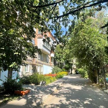 Продам 2-к. квартиру в сталинке. метро «Центральный рынок»