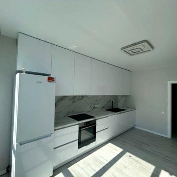 Продаж 2 к з Ремонтом, Біля Центрального парку, двостороння