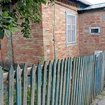 Продаж 2к Дім Комарова вулиця