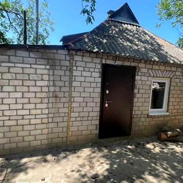 Часний будинок,дача під ремонт в центрі міста