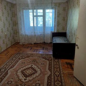 1 Комнатная Квартира, Авраменко 14. 2 этаж /9