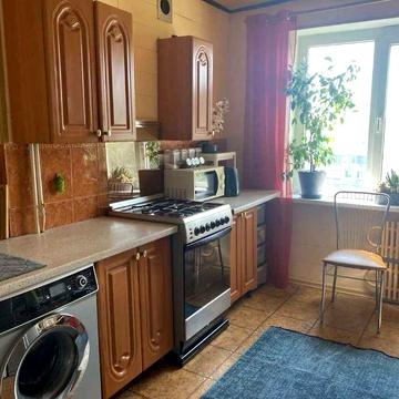 Продам 1-комнатную квартиру левый берег
