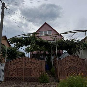 Будинок на продаж