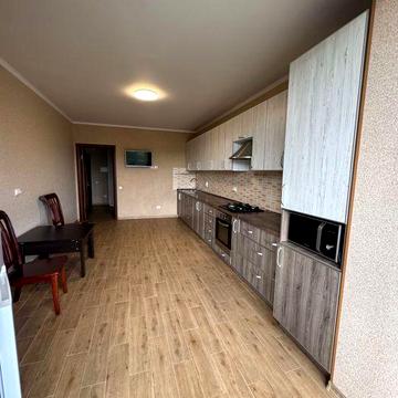 Продаж двокімнатної габаритної квартири в ЖК Резеденціі ЖК Резеденція