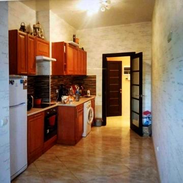 Вул. Калнишевського 7, м. Героїв Дніпра,  2 кім, 77.6 м кв, 117000$