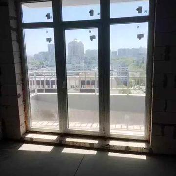 2-х. ком. квартира в ЖК 4 сезона