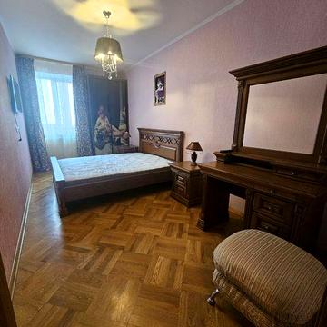 Продається 3 к квартира,  Центр. Постанови! Державні програми !