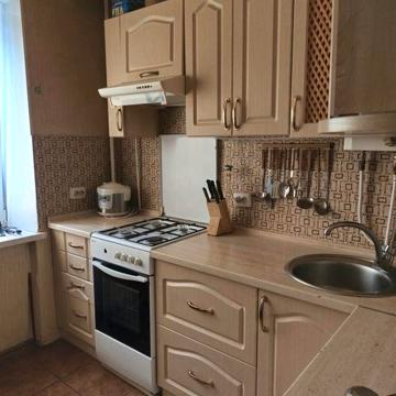 Квартира на Петропавлійській Борщагівці вул .Шкільна 15   15 000грн