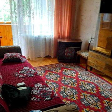 сдам 1-но комн.кв-ру на Космосе