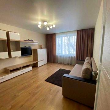 Проспект Героїв, 23, 8000₴, 1-к квартира, 36 м².