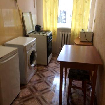 На любий термін Без комісії Вул. Небесної сотні 8
