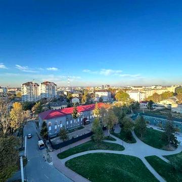 Продаж шикарної-видової квартири біля парку Шевченка. Готова до ремонт ЖК Паркове містечко
