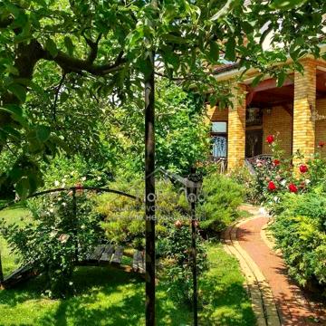 Просторий комфортний будинок Петропавлівське 15 хвилин Київ 407м2 DI