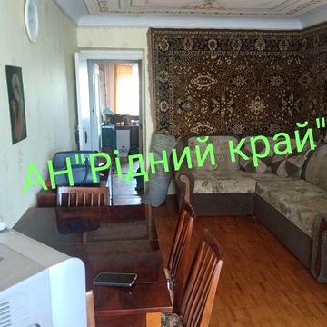 Здається в рні Зигіна(Київська) 2а з розд.кімнатами.
