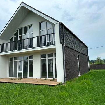 БЕЗ КОМІСІЇ! Продаж сучасного просторого будинку з вільним плануванням