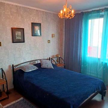 Метро Дарниця, є газ!