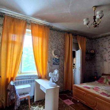 *3х комнатна квартира по ул. Сергія Серікова 23