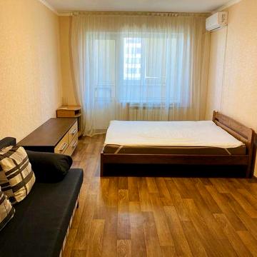 Сдам квартиру на Сахарова Высоцкого