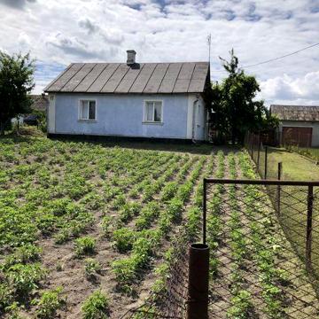 Продаю будинок в дуже хорошому місці на Островського(Студентська),17