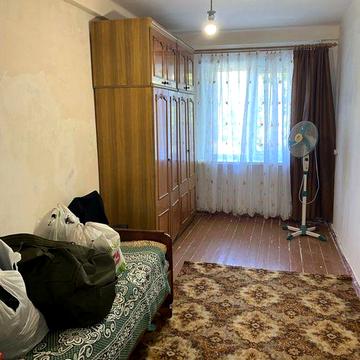 Продам 3-кімнатну квартиру