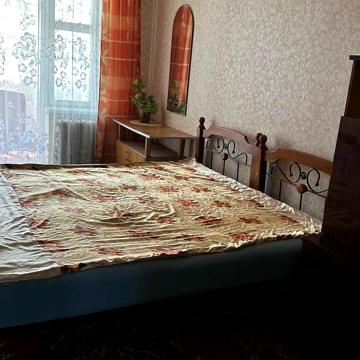 Донецьке шосе, 15