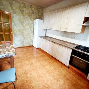 Здається 2-кім будинок з гаражем по вул.Шолом-Алейхема,3.Р-н Розвилки.