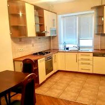 3-х комнатная. Парк Победы/4 Фонтана. Длительно