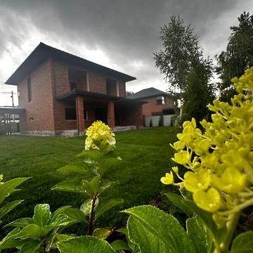 Продаж 4к Дім Олександра Матросова вулиця