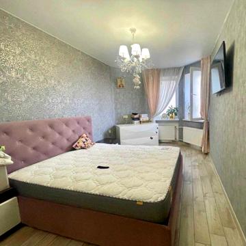 Сахарова/Бочарова, квартира в новом доме на 3эт (газ), лоджия