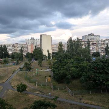 Продаж 1 к.кв. вул. Богатирська 10