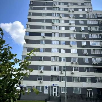 Героїв Харкова просп. (Московський), 156