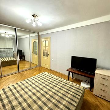 Миколи Кибальчича вул., 10