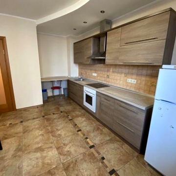 Оренда шикарної 3к квартири ул С.Руданського 4-6 м.Сирець