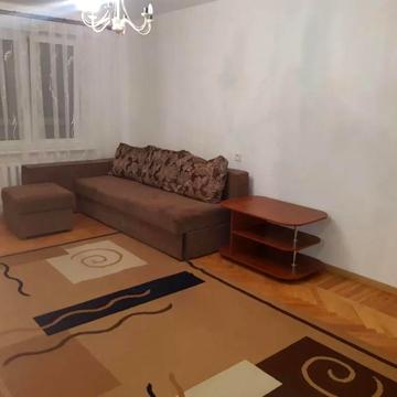 Героїв просп., 45