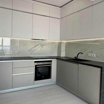 Аренда 1к квартиры 43кв.м Авторский ремонт. Парус/Покровский/КрКамень