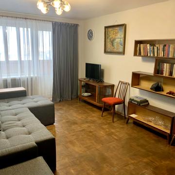 Повітряних Сил просп. (Повітрофлотський), 11