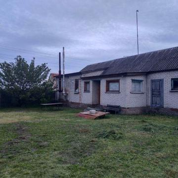 Приватизований будинок із газом і санвузлом біля соснового лісу дом