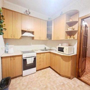 пр-т Бажана 14 , 1к квартира , метро Осокорки 7 хв !