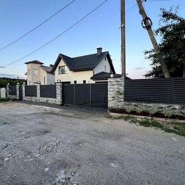 Продаж 3к Дім Гаражна вулиця