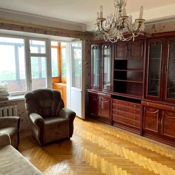 Кирилівська вул. (Фрунзе), 117