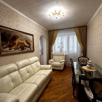 Продаж 3 кімнатної квартири Михайлівська