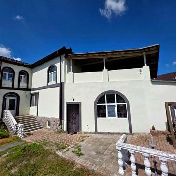 Продаж будинку S-500 м.кв. с Ходосівка вул. М. Островського. без%