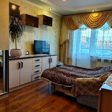 Продам двокімнатну квартиру в районі 5 школи