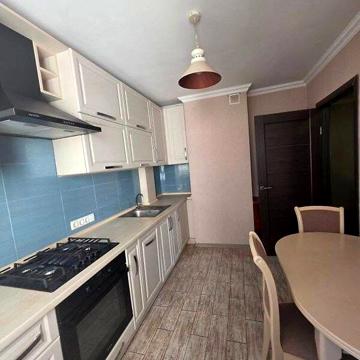 Продаж 3к Квартира Ярослава Мудрого вулиця
