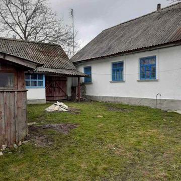 Продається житловий будинок в Кременецькому районі Тернопільської обл.