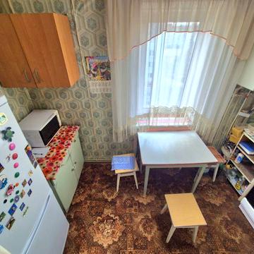 1 Кімнатна.Вул.Кропивницького біля Медколедж.